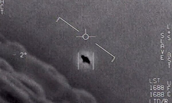 An unidentified flying object in a video belonging to the US military