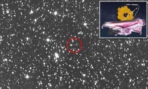 James Webb telescope at Lagrangian point 2 recorded from Earth