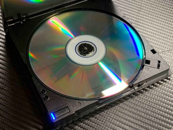 CD و DVD